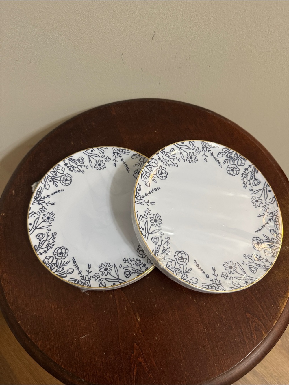 Elegant Blue Floral Plates with Gold Trim